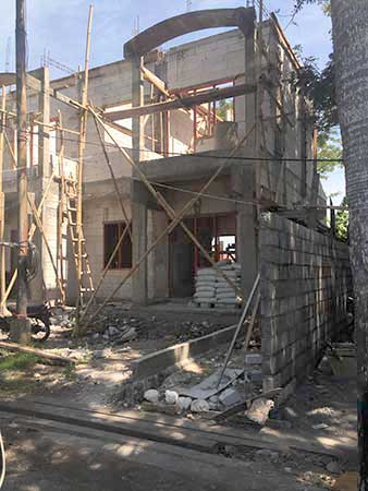 Building a house in Bali